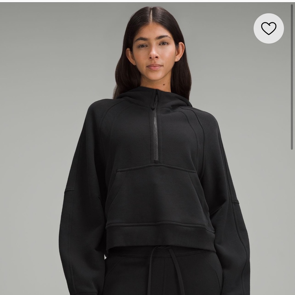 Lululemon Cropped Scuba